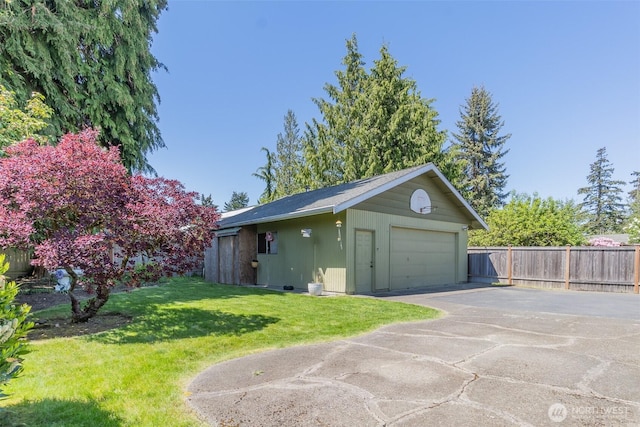 view of detached garage