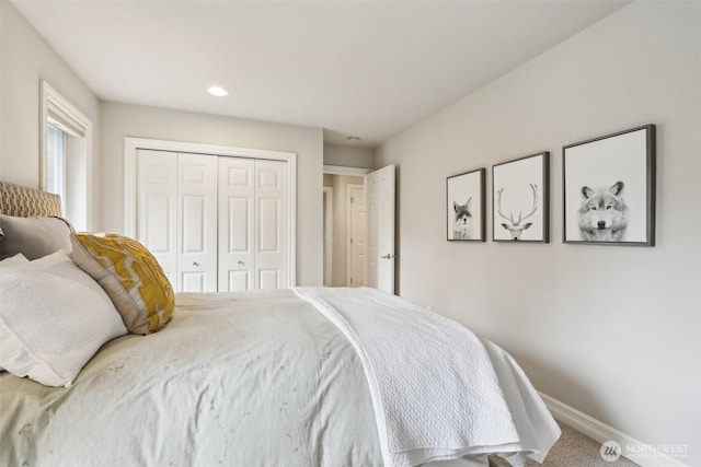 2947 275th Ave SE, Sammamish, WA 98075 - bedroom featuring a closet, carpet, baseboards, and recessed lighting