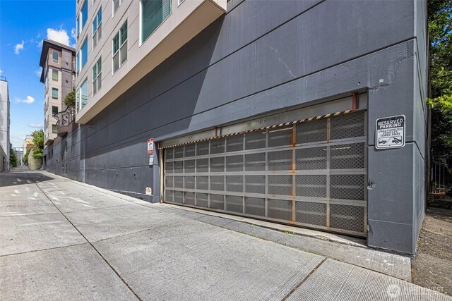 323 Queen Anne Ave N Unit 502, Seattle, WA 98109 - view of garage