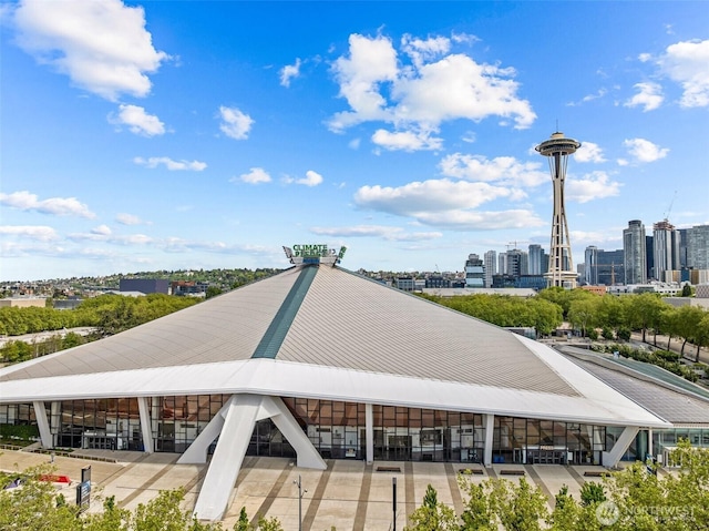 323 Queen Anne Ave N Unit 502, Seattle, WA 98109 - view of community featuring a view of skyline