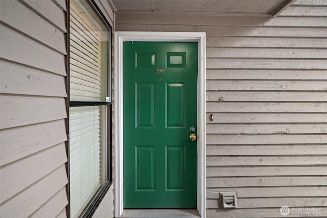 view of entrance to property
