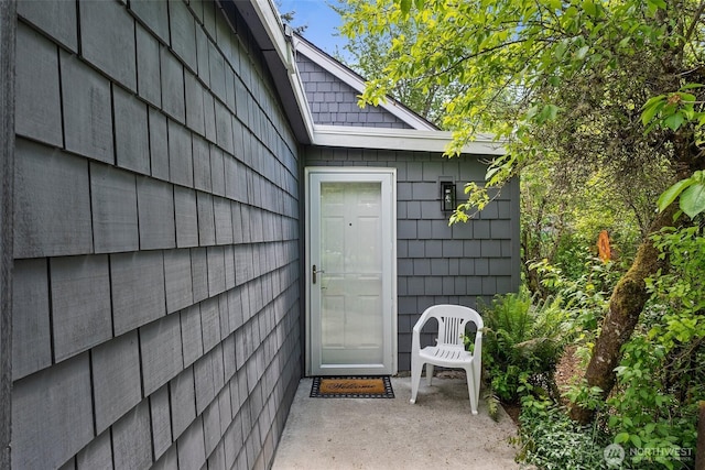 17291725 5th Ave SE, Olympia, WA 98501 - property entrance featuring a patio
