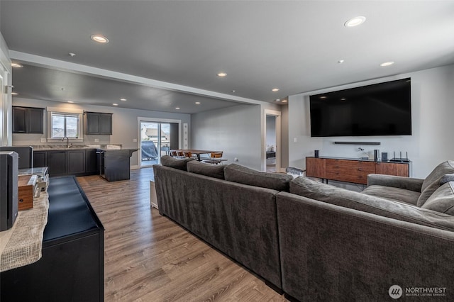 2436 Berkley Loop, East Wenatchee, WA 98802 - living area with light wood finished floors and recessed lighting