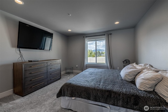 2436 Berkley Loop, East Wenatchee, WA 98802 - bedroom featuring baseboards, light carpet, and recessed lighting