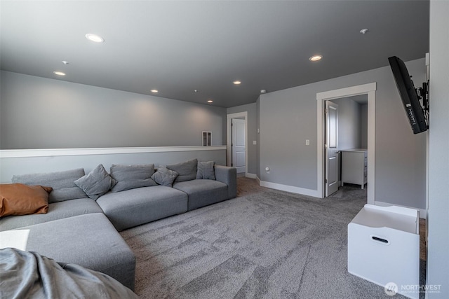 2436 Berkley Loop, East Wenatchee, WA 98802 - living area featuring carpet, recessed lighting, and baseboards