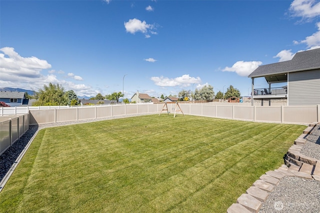 2436 Berkley Loop, East Wenatchee, WA 98802 - view of yard with a playground