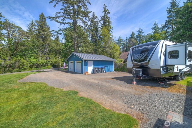 view of detached garage