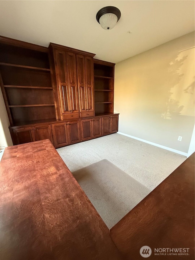 2149 Inglewood Dr, East Wenatchee, WA 98802 - unfurnished living room featuring carpet and baseboards