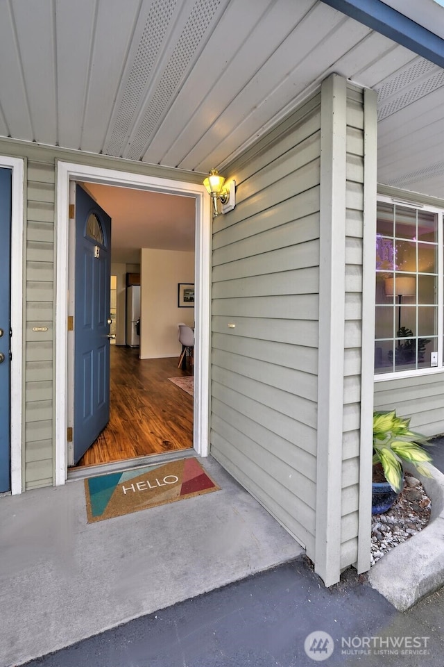 12549 Roosevelt Way NE Unit 13, Seattle, WA 98125 - view of exterior entry
