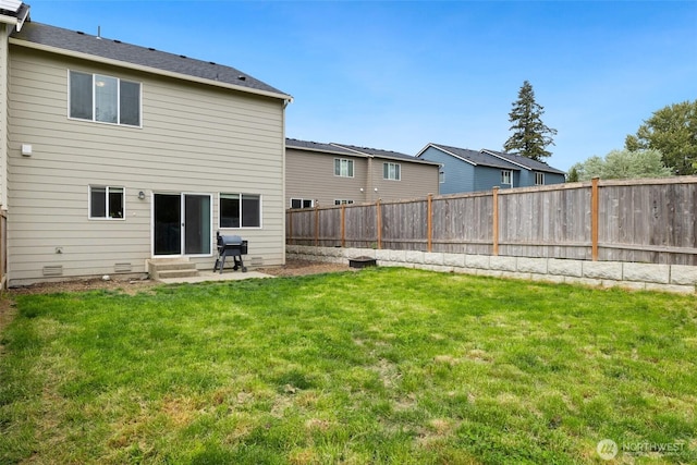 28315 64th Ct NW, Stanwood, WA 98292 - rear view of house with entry steps and a fenced backyard