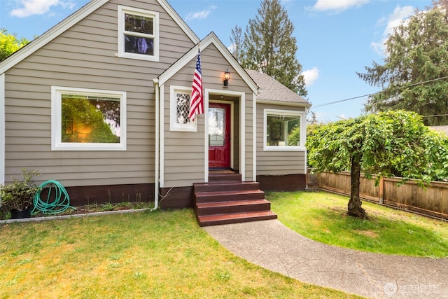 2016 Marine Dr, Bremerton, WA 98312 - bungalow-style house featuring a shingled roof