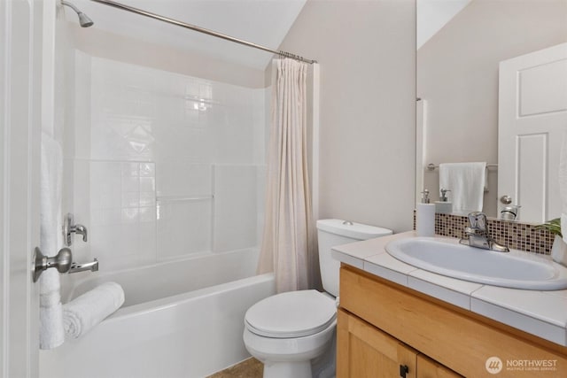403 21st Ave, Seattle, WA 98122 - full bath with toilet, shower / bathtub combination with curtain, vanity, backsplash, and lofted ceiling