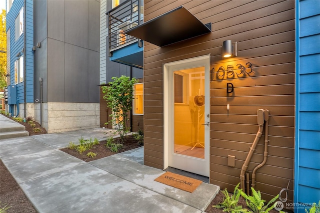view of exterior entry