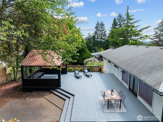 deck featuring fence