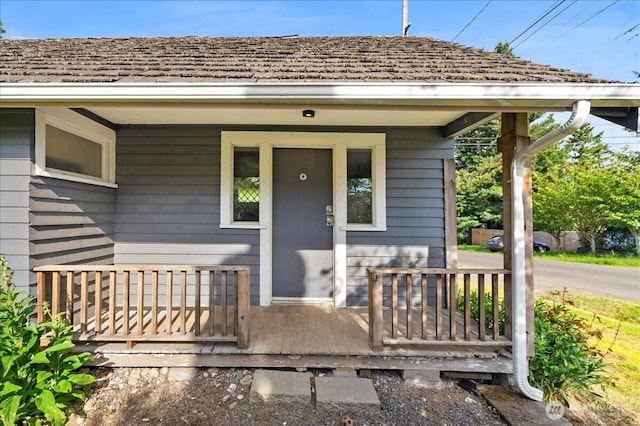 508 N 95th St, Seattle, WA 98103 - property entrance with a porch