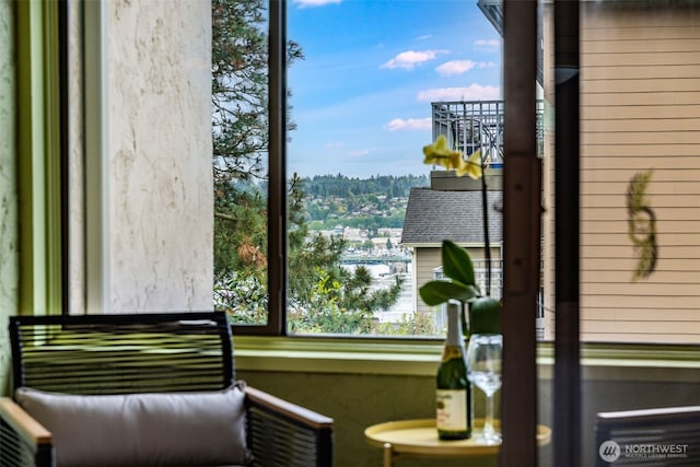 135 N 46th St Unit 402, Seattle, WA 98103 - living area featuring plenty of natural light