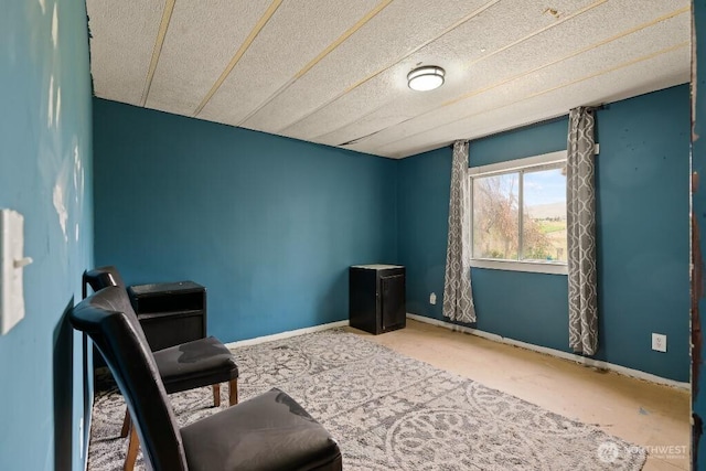 1410 Stone Rd, Yakima, WA 98908 - sitting room featuring baseboards