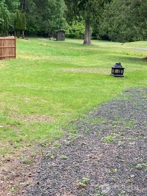 201 N Duckabush Dr E, Hoodsport, WA 98548