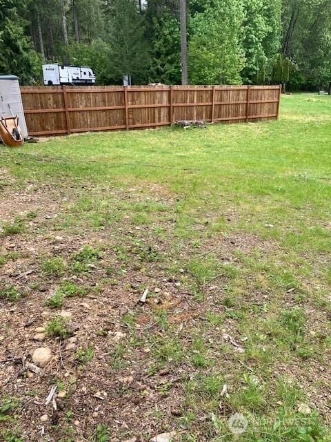 201 N Duckabush Dr E, Hoodsport, WA 98548