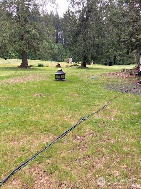 201 N Duckabush Dr E, Hoodsport, WA 98548
