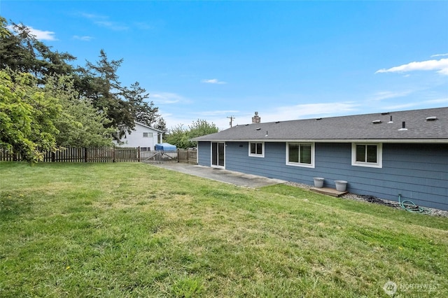 view of yard with a patio area