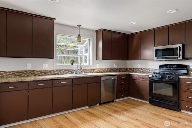 960 Capital St, Oak Harbor, WA 98277 - photo 16