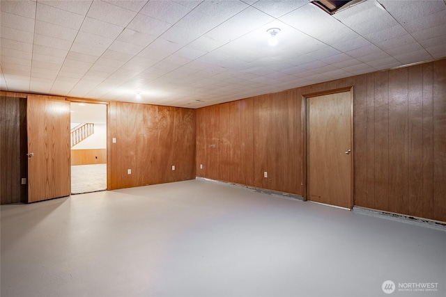 924 Pine St, Lynden, WA 98264 - finished basement with wood walls