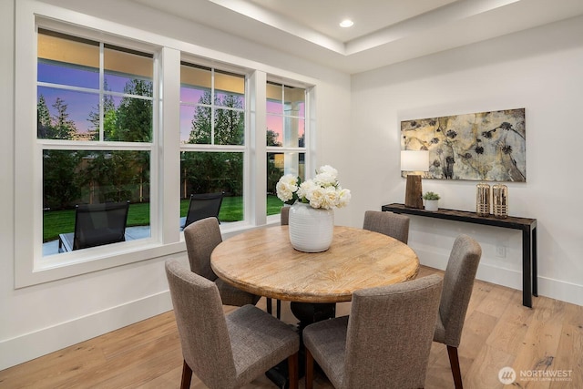 3976 154th Ave SE, Bellevue, WA 98006 - dining area featuring light wood-style flooring, baseboards, and recessed lighting