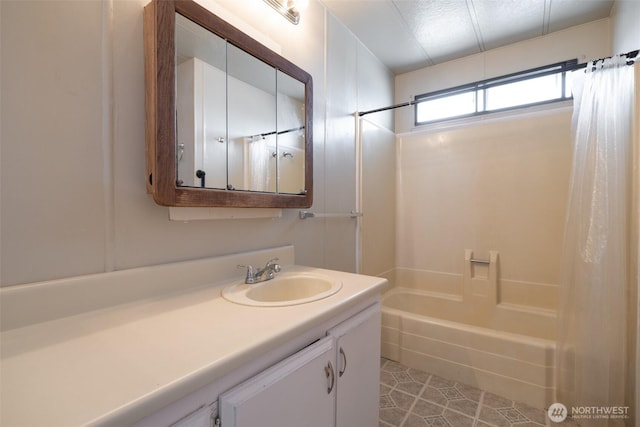 3701 Gun Club Rd Unit 16, Yakima, WA 98901 - bathroom featuring vanity and shower / bath combo with shower curtain