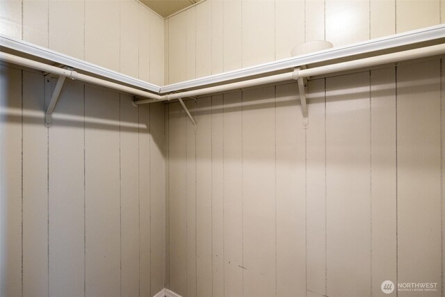 3701 Gun Club Rd Unit 16, Yakima, WA 98901 - view of walk in closet