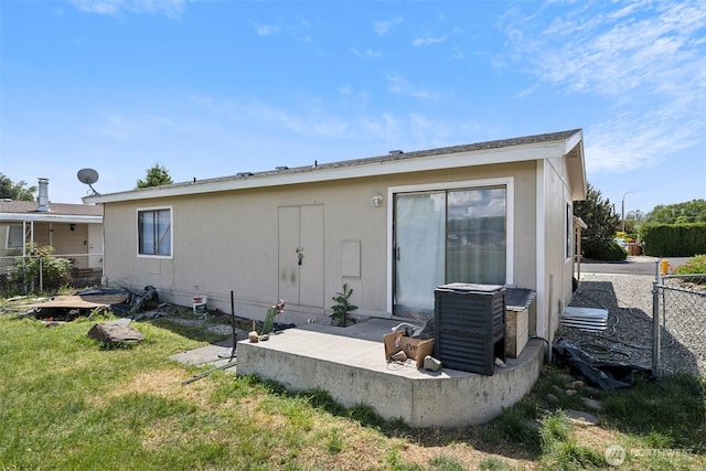 3701 Gun Club Rd Unit 16, Yakima, WA 98901 - view of back of property
