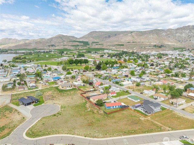 713 1st St S, Brewster, WA 98812