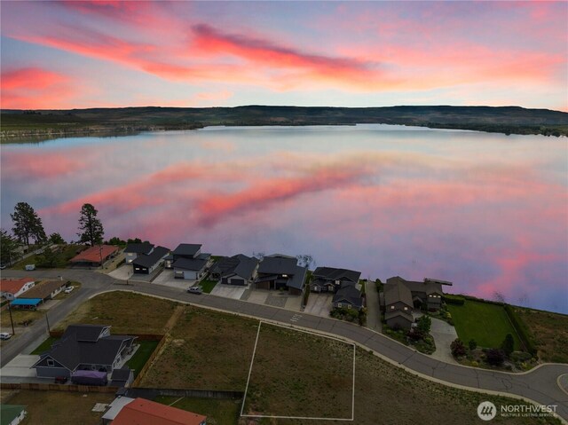713 1st St S, Brewster, WA 98812