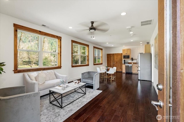 8607 436th Ave SE, North Bend, WA 98045 - living area featuring a ceiling fan, dark wood finished floors, and recessed lighting