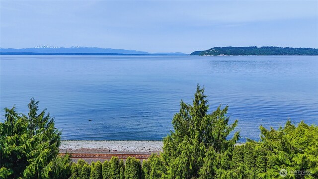 12104 Possession Ln, Edmonds, WA 98026
