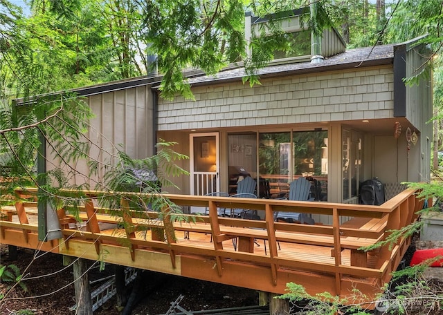 735 E Promontory Rd, Shelton, WA 98584 - rear view of house featuring a deck