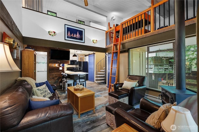 735 E Promontory Rd, Shelton, WA 98584 - community lobby with stairway and a high ceiling