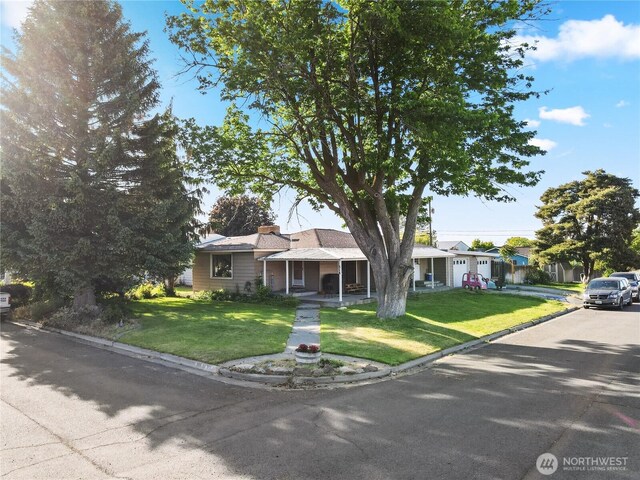 516 E 4th Ave, Warden, WA 98857 - photo 9