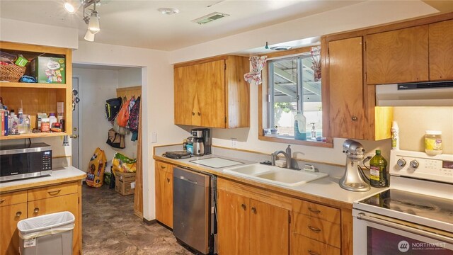 516 E 4th Ave, Warden, WA 98857 - photo 21