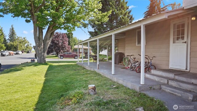 516 E 4th Ave, Warden, WA 98857 - photo 6