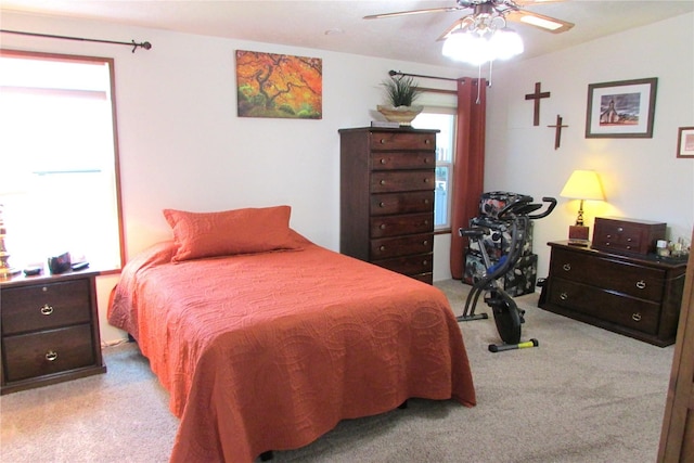 1427 100th St SW Unit 149, Everett, WA 98204 - carpeted bedroom featuring a ceiling fan