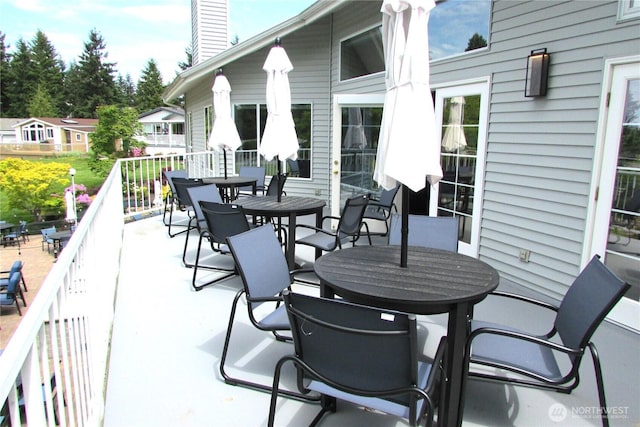 1427 100th St SW Unit 149, Everett, WA 98204 - view of patio with outdoor dining space