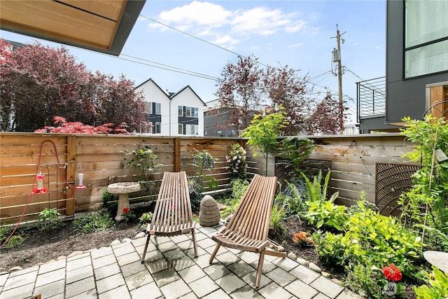916NW 56th St Unit G, Seattle, WA 98107 - view of patio with a fenced backyard