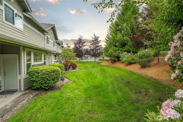 15150 140th Way SE Unit V104, Renton, WA 98058 - view of green lawn