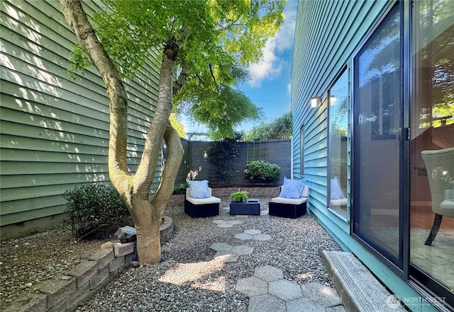 911 N 72nd St, Seattle, WA 98103 - view of fenced backyard