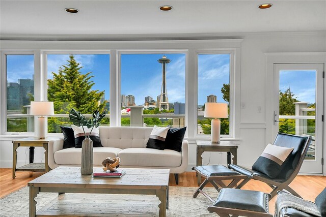 922 Nob Hill Ave N, Seattle, WA 98109 - photo 12