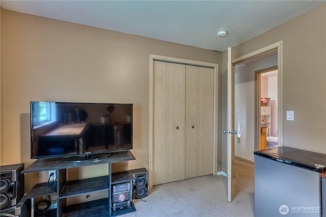 20282 NW Cedar Ln, Poulsbo, WA 98370 - carpeted home office with baseboards