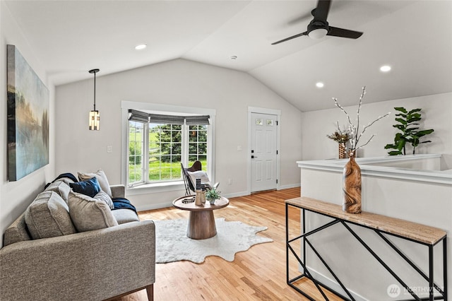 21 Hexon Rd, Selah, WA 98942 - living room with lofted ceiling, a ceiling fan, light wood finished floors, recessed lighting, and baseboards