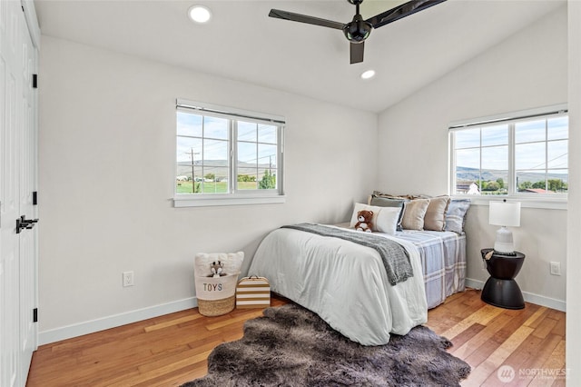 21 Hexon Rd, Selah, WA 98942 - bedroom featuring vaulted ceiling, light wood finished floors, recessed lighting, baseboards, and ceiling fan