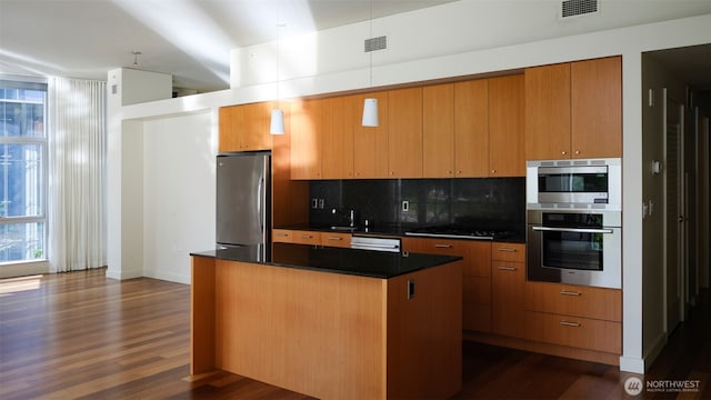 909 5th Ave Unit 204, Seattle, WA 98164 - photo 8